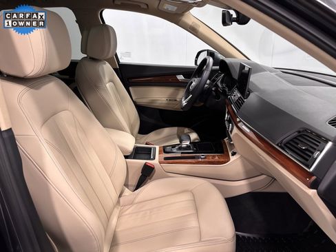 Used 2022 Audi Q5 2.0T Premium Plus image 18