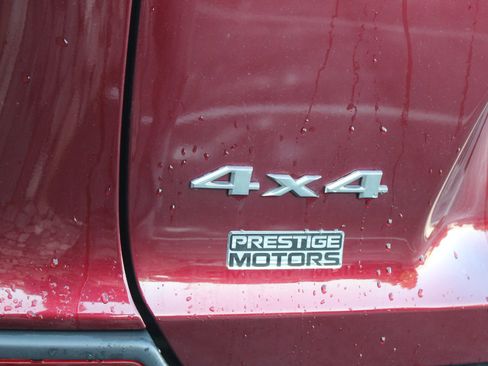 Used 2019 Jeep Cherokee Latitude w/ Cold Weather Group image 46