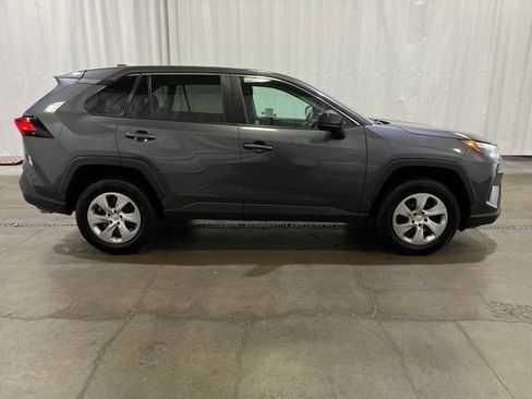 Certified 2023 Toyota RAV4 LE AWD/4WD image 3