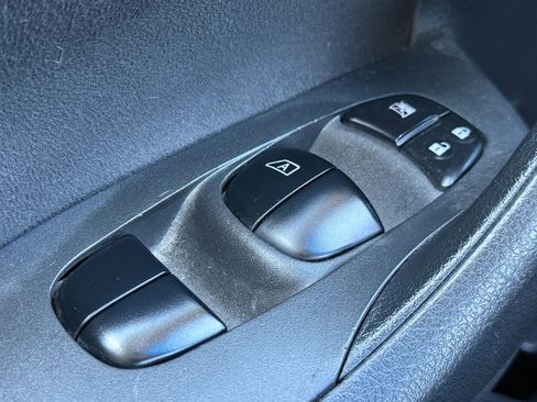 Used 2014 Nissan Altima 2.5 S FWD image 23