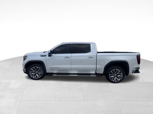 Used 2023 GMC Sierra 1500 SLT w/ SLT Convenience Package RWD image 4