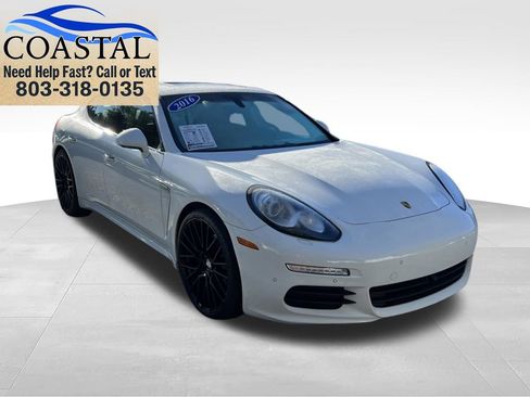 Used 2016 Porsche Panamera image 2