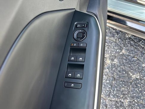 Used 2025 Kia K4 GT-Line w/ GT-Line Premium Package FWD image 24
