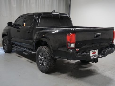 Certified 2023 Toyota Tacoma SR5 AWD/4WD image 6