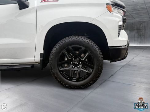 Used 2025 Chevrolet Silverado 1500 LT Trail Boss w/ Convenience Package II image 8