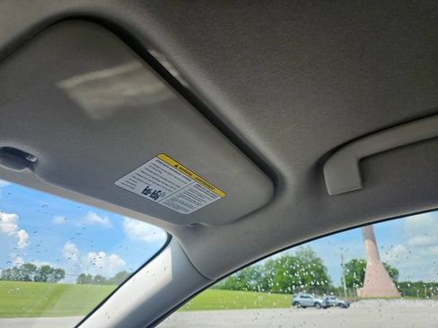 Used 2021 Nissan Sentra SR FWD image 21