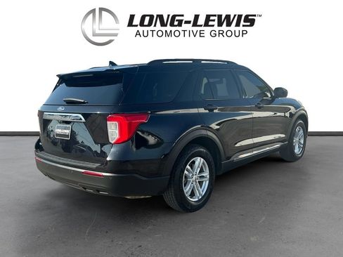 Certified 2023 Ford Explorer XLT RWD image 7