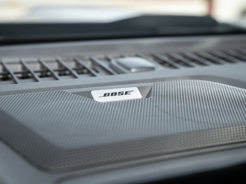 New 2026 Chevrolet Colorado ZR2 w/ Off-Road Front Bumper Package image 30