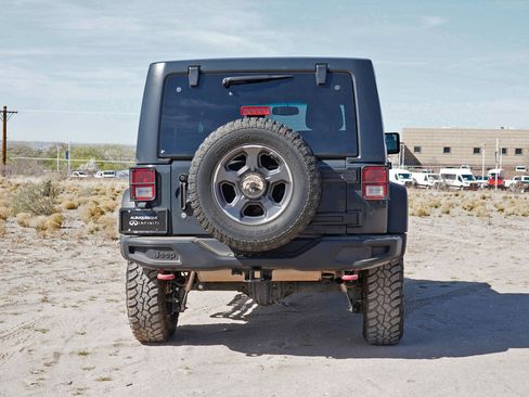 Used 2017 Jeep Wrangler Unlimited Rubicon image 24