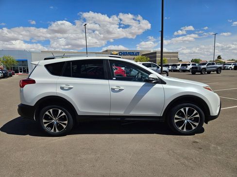 Used 2015 Toyota RAV4 Limited w/ Technology Package AWD/4WD image 6