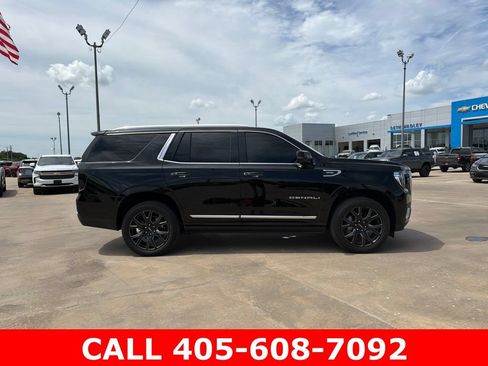 Used 2023 GMC Yukon Denali w/ LPO, Floor Liner Package AWD/4WD image 21