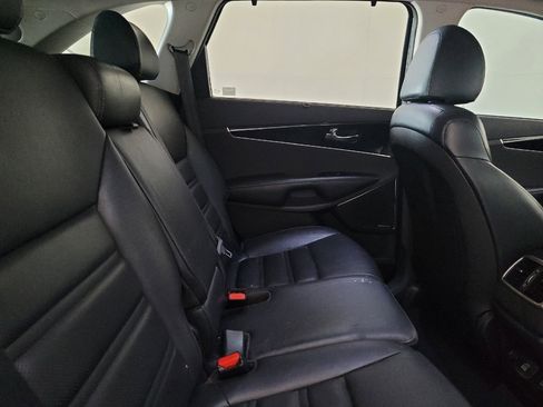 Used 2019 Kia Sorento SX w/ SX Touring Package AWD/4WD image 19