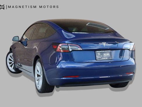 Used 2022 Tesla Model 3 Long Range AWD/4WD image 7