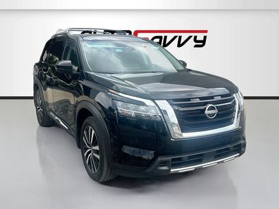 Used 2023 Nissan Pathfinder Platinum w/ Cargo Package