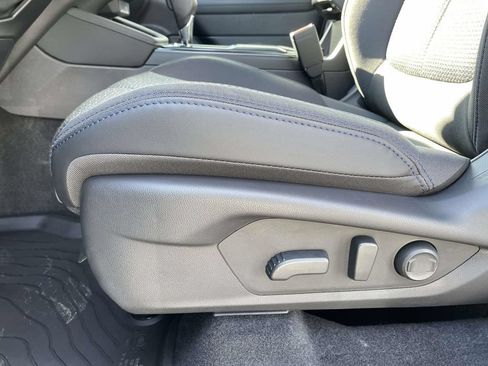 Used 2026 Subaru Forester Premium w/ Base/Premium Plus Package AWD/4WD image 8