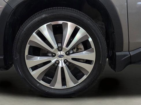 Used 2022 Subaru Ascent Touring AWD/4WD image 32