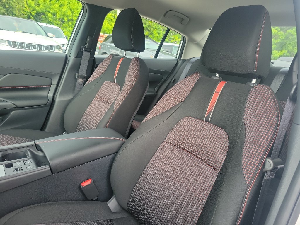 New 2027 Nissan Sentra SR FWD image 24