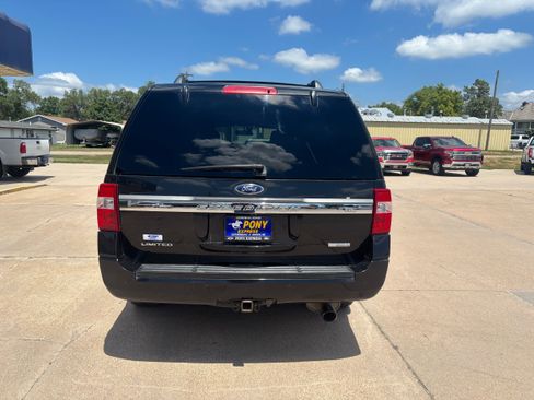 Used 2015 Ford Expedition EL Limited w/ Equipment Group 301A AWD/4WD image 4