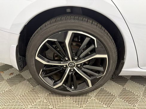 Used 2024 Nissan Altima 2.5 SR w/ SR Premium Package image 18