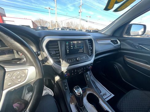 Used 2019 GMC Acadia SLE w/ Driver Alert Package I image 24