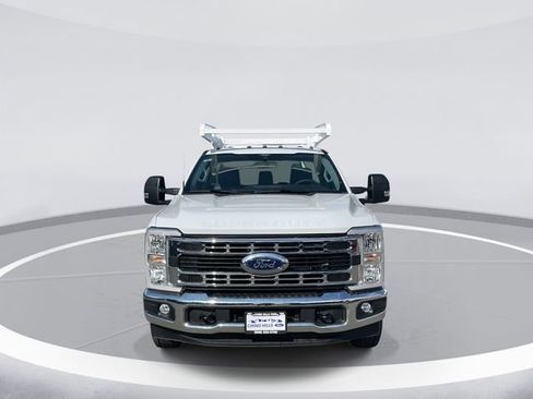 New 2025 Ford F350 XL w/ XL Chrome Package image 2