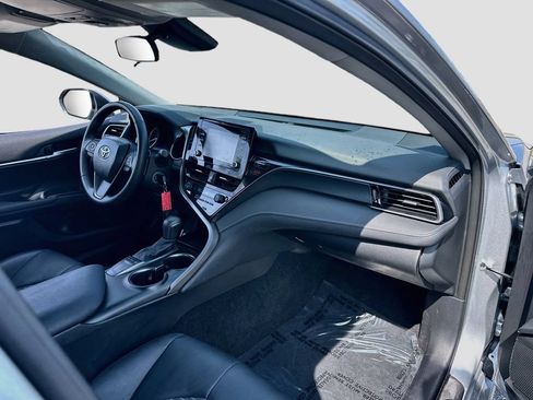 Used 2024 Toyota Camry SE FWD image 26