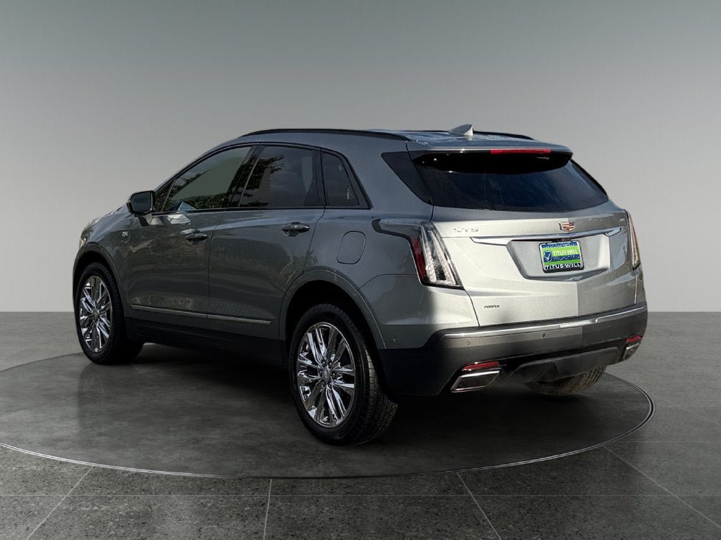 Used 2023 Cadillac XT5 Sportv w/ Technology Package AWD/4WD image 8