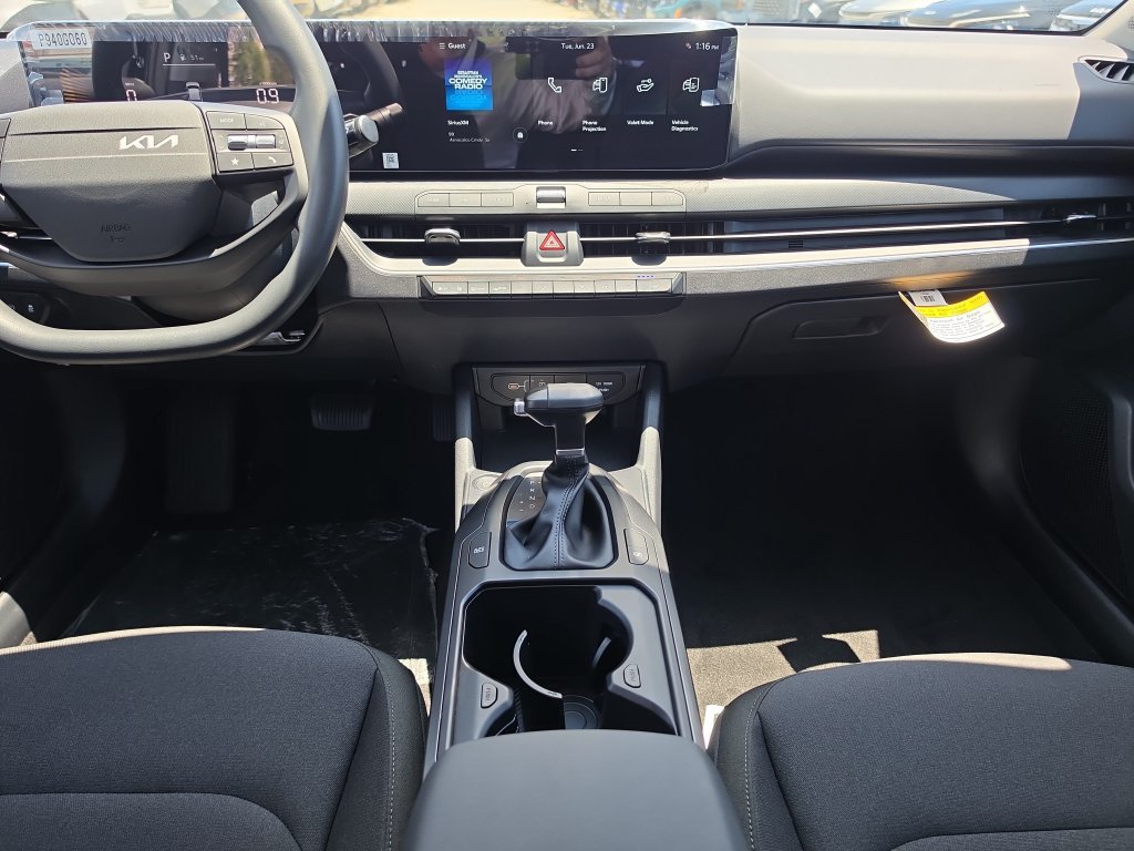 New 2026 Kia K4 FWD image 14