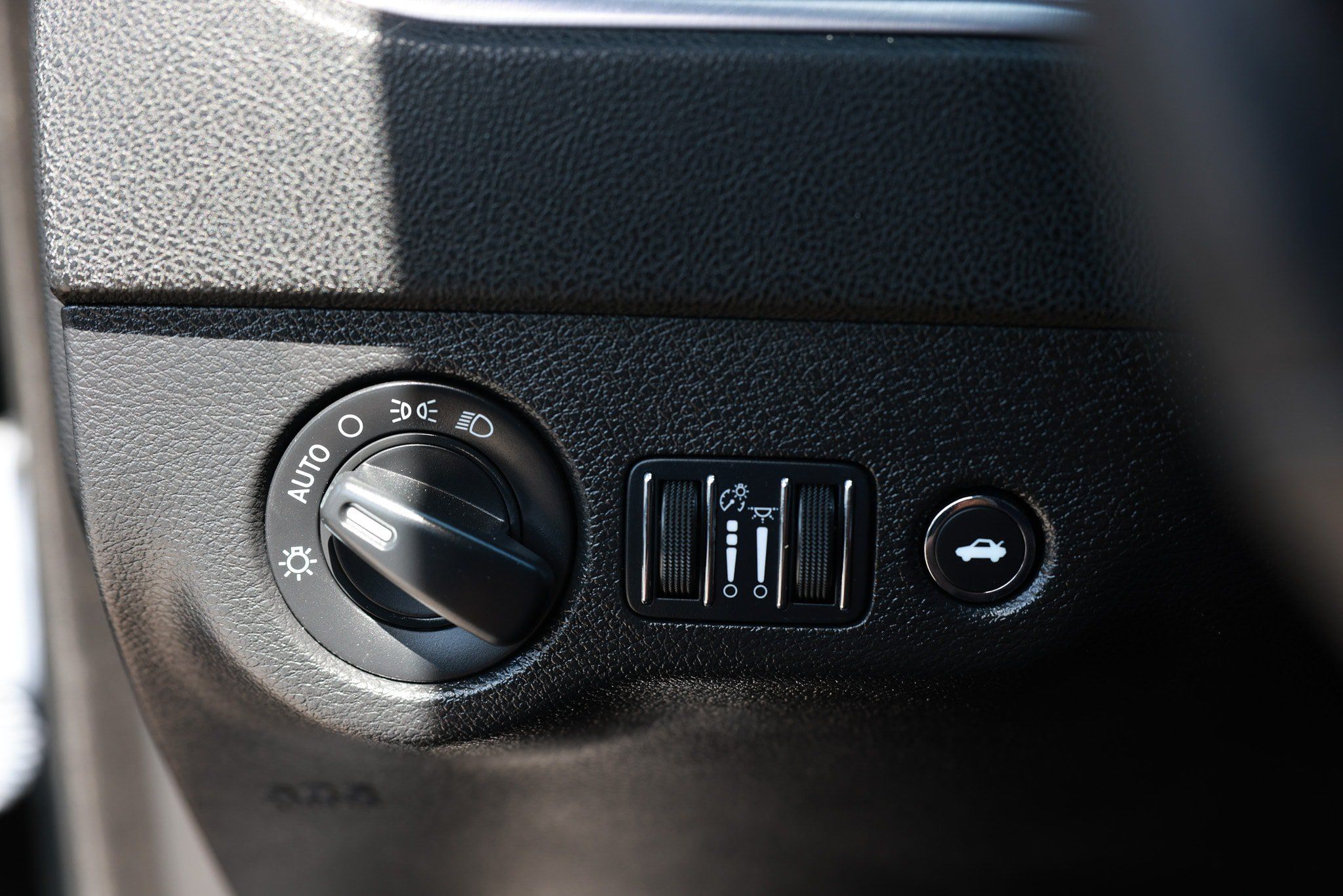Used 2023 Dodge Charger R/T RWD image 48