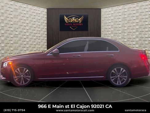 Used 2016 Mercedes-Benz C 300 Sedan w/ Surround View Package image 7