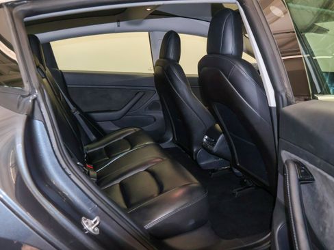 Used 2020 Tesla Model 3 Long Range image 59
