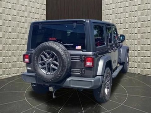 Certified 2022 Jeep Wrangler Unlimited Sport AWD/4WD image 6