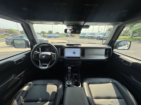 New 2025 Ford Bronco Outer Banks AWD/4WD image 23