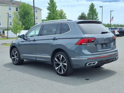 Used 2022 Volkswagen Tiguan SEL R-Line AWD/4WD image 7