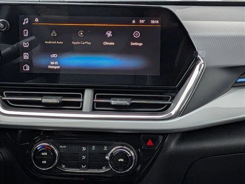 New 2026 Chevrolet Trax LT w/ Driver Confidence Package image 11