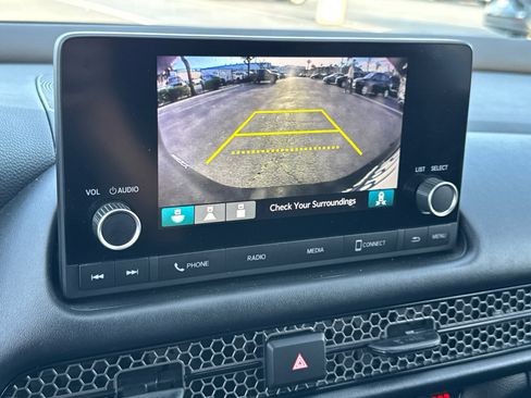 Used 2023 Honda HR-V Sport image 29