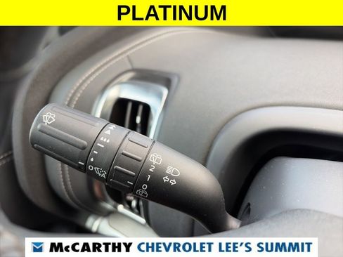 Used 2025 Ford Expedition Platinum AWD/4WD image 35
