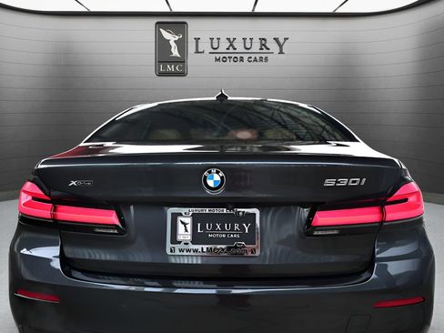 Used 2023 BMW 530i xDrive w/ Premium Package AWD/4WD image 16