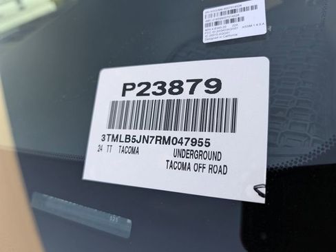 Used 2024 Toyota Tacoma TRD Off-Road w/ TRD Off Road Upgrade Package image 37