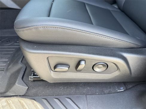New 2026 Chevrolet Colorado Trail Boss AWD/4WD image 35