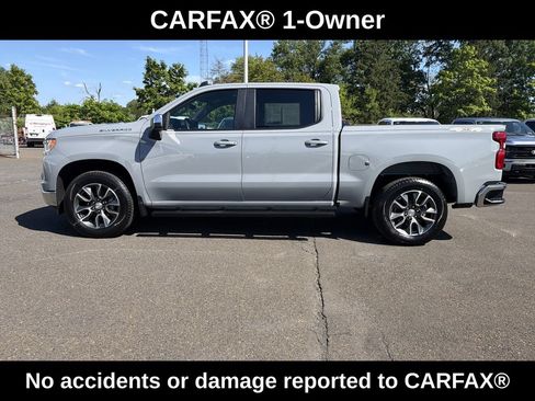 Used 2024 Chevrolet Silverado 1500 LT AWD/4WD image 2