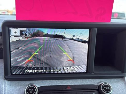 Certified 2022 Ford Maverick XLT w/ XLT Luxury Package image 19