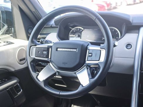 Used 2023 Land Rover Discovery S R-Dynamic AWD/4WD image 16