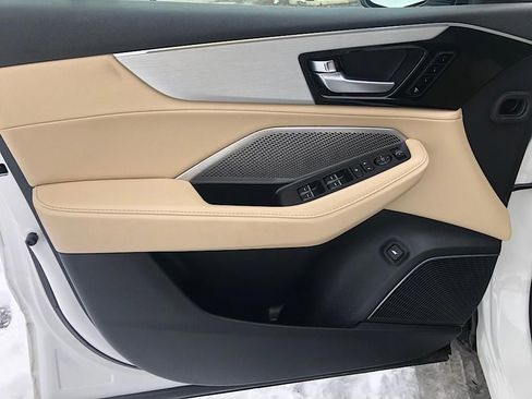 Certified 2023 Acura MDX SH-AWD image 19