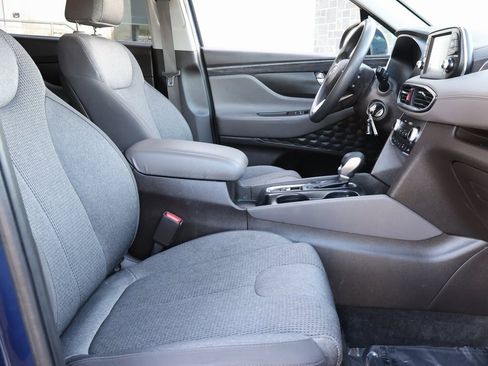 Used 2020 Hyundai Santa Fe SE image 10