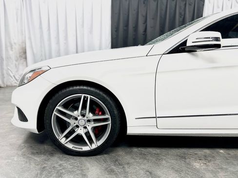 Used 2015 Mercedes-Benz E 400 4MATIC Coupe image 12