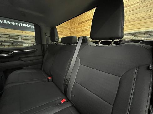 Used 2024 Chevrolet Silverado 1500 LT AWD/4WD image 46