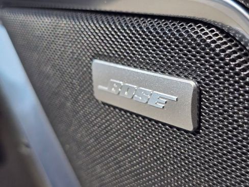 Used 2024 GMC Sierra 1500 SLT w/ SLT Premium Plus Package image 28