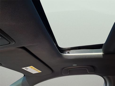 Used 2025 Honda CR-V Sport Touring image 28