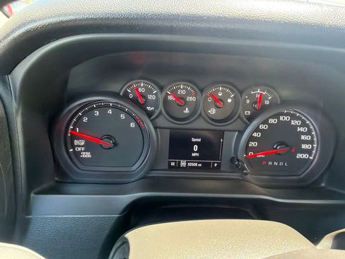 Used 2023 Chevrolet Silverado 1500 Custom AWD/4WD image 13